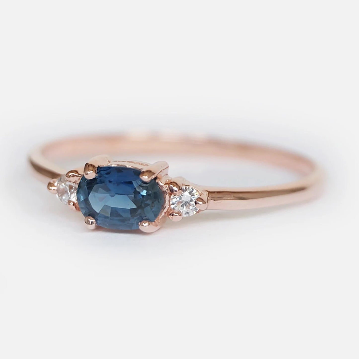 14K Gold Oval Sapphire and Diamond Ring